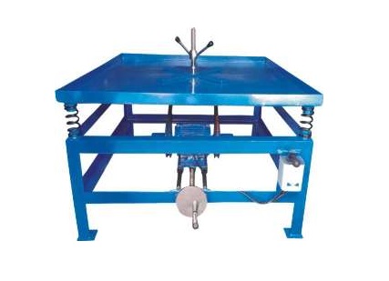 VIBRATING TABLE: